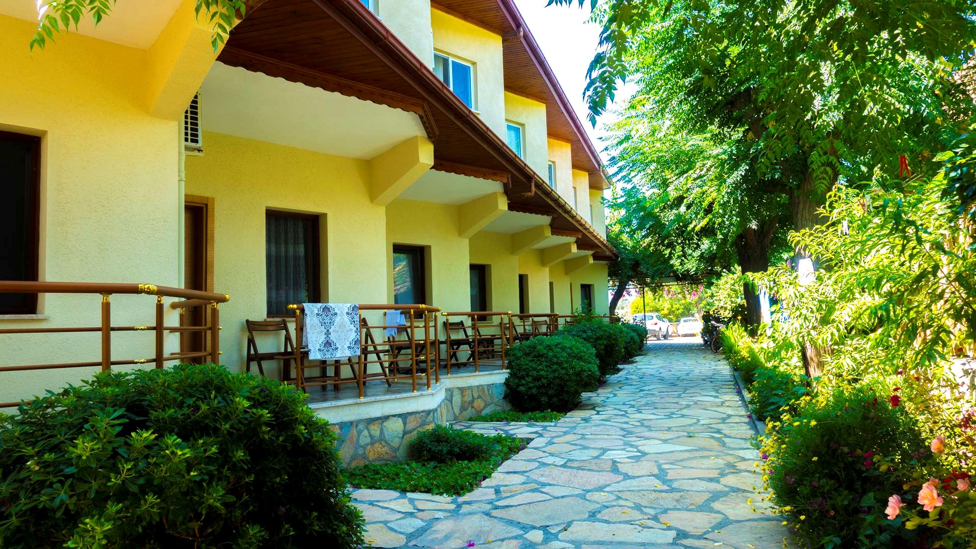 Dalyan Pension bahçe